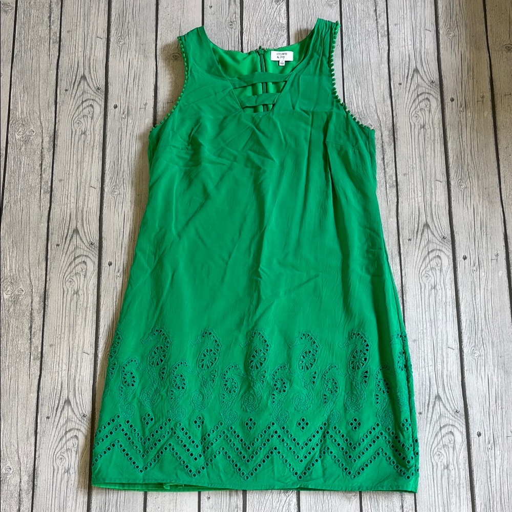 Crown & Ivy Vibrant Green Dress
